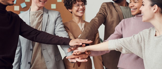 Apa Itu Ice Breaking Metode dan Varian untuk Mencairkan Suasana Kantor